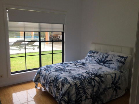 Great Friends And Family Getaway - Tourism Caloundra 3