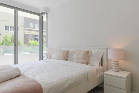 Great Location! Darling Harbour Superb 2BR Apt - Tourism Caloundra 4