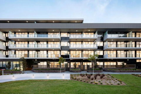 GREEN Skyline View2BR Close To Easter Show - Tourism Caloundra 2