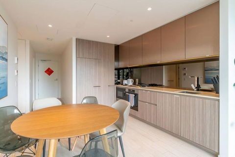 Green Square Centre And Walk To Supermarket - Tourism Caloundra 4