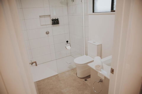 Greenacres Motel - Tourism Caloundra 4