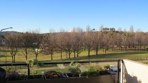 GREENWAY WATERS 2 Bed Apartment - Tourism Caloundra 2