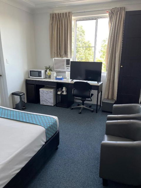 Greenwich Inn Motel - Tourism Caloundra 0
