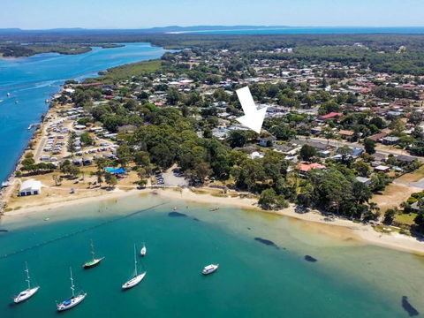 Greenwood House - Tourism Caloundra 1