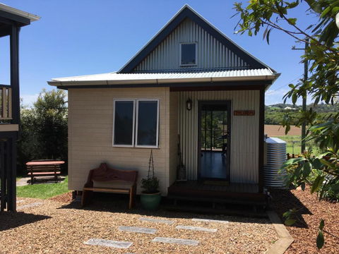 Gridley Homestead B&B - Tourism Caloundra 3