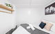 Guest Double Room - Seconds To Transport & Shops - Shared Bathroom - thumb 2