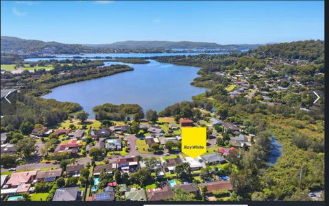 Guesthouse In W Gosford Centre - Tourism Caloundra 0