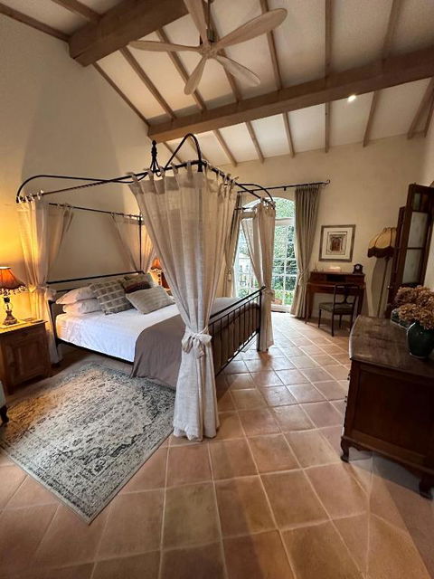 Guestlands Italia B&B - Tourism Caloundra 1