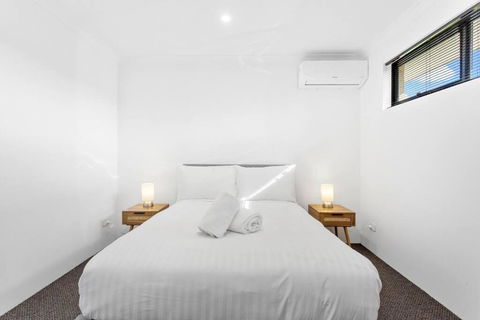 Guildford Family Hideaway - Tourism Caloundra 4