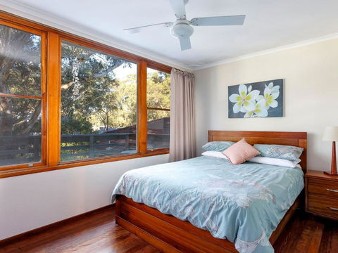 Gumtree Cottage Hawks Nest - Tourism Caloundra 4