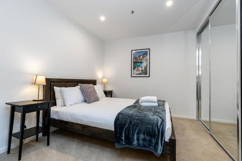 Grand Central Towers Apt Resort-Style Amenities - Tourism Caloundra 1
