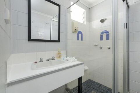 Innisfail City Motel - Tourism Caloundra 3