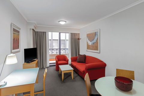 Adina Serviced Apartments Sydney Martin Place - Tourism Caloundra 3