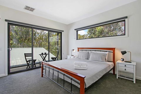 Adori Maloo - Bundalong - Tourism Caloundra 3