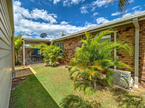 Affordable Holiday Home - Tourism Caloundra 1