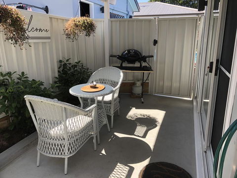 Agapi On Cambridge - Tourism Caloundra 3