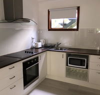 Airlie Getaway Unit 3 - Tourism Caloundra