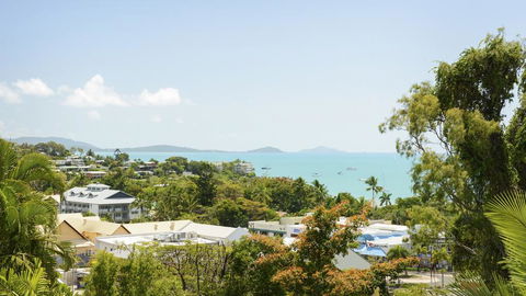 Airlie Harbour Apartment - Airlie Beach - Tourism Caloundra 1