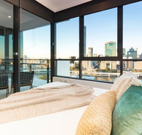AirTrip Apartment on Hope Street - Tourism Caloundra