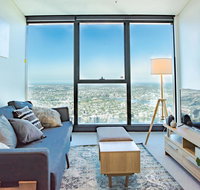 AirTrip Apartment on Margaret Street in CBD - Tourism Caloundra