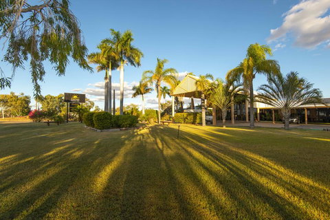 Albert Park Motor Inn - Tourism Caloundra 0
