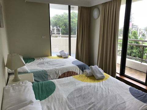 Alexander Holiday Apartments - Tourism Caloundra 1