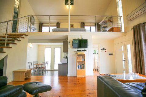 Allambie Cottages - Villa 1 - Tourism Caloundra 1