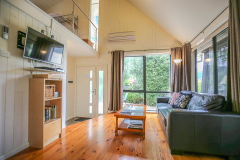 Allambie Cottages - Villa 1 - Tourism Caloundra 3