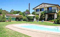 Alluna Motel