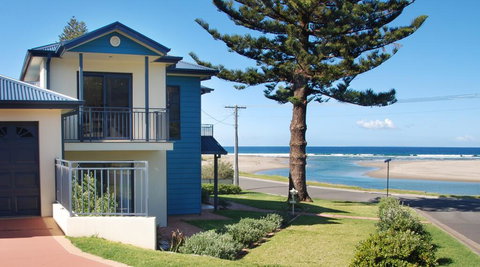Allure - On Seven Mile Beach Gerroa - Tourism Caloundra 0
