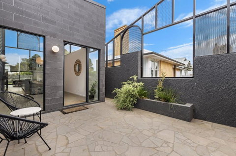 Allure On Barclay - Tourism Caloundra 3
