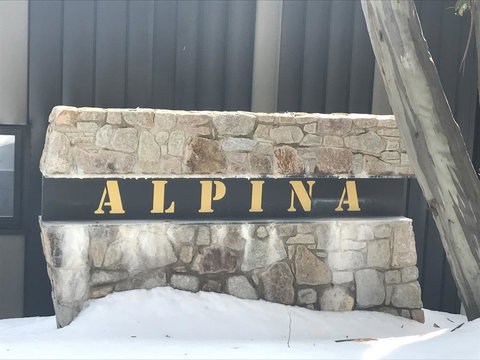 Alpina - Tourism Caloundra 0