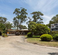 Amaze N Things Holiday Park  Motel - Tourism Caloundra
