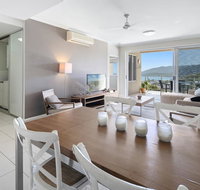 Amazing Ocean views Pool Award winning location Airlie Beach - Tourism Caloundra