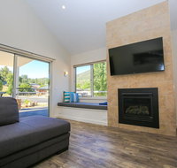 Amber Mist Villa One - Tourism Caloundra