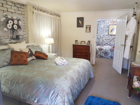 Amore Casa Tenterfield - Tourism Caloundra 0