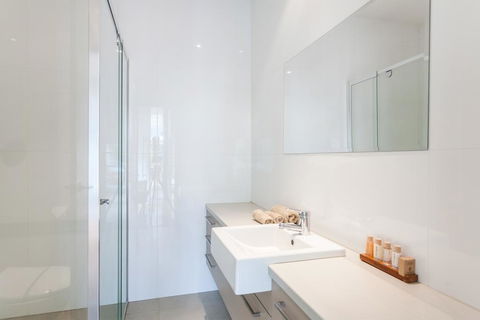 Anglesea River Apartments - Apartment 22 - Tourism Caloundra 3