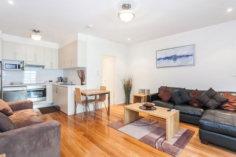 Anglesea River Apartments - Spa Apartment 23 - Tourism Caloundra 3