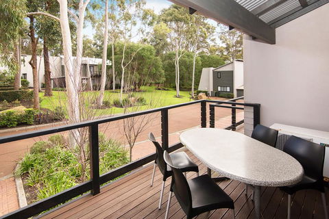 Apartment 115 - Located On The Main Street - Tourism Caloundra 1