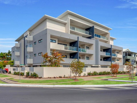 Apartment Close To The City Life On Lake 3 - Tourism Caloundra 1