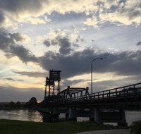 Apartment with sweeping view of the Bay 2 bedrooms sleeps 5 - Tourism Caloundra