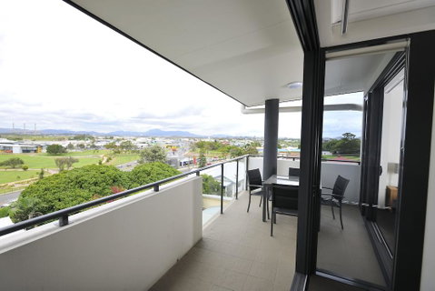 Apartments G60 Gladstone - Tourism Caloundra 1