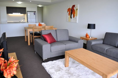 Apartments G60 Gladstone - Tourism Caloundra 2