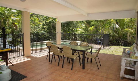 Apollo Jewel Beachfront Apartments - Tourism Caloundra 2
