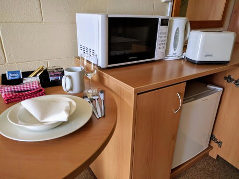 Apollo Motel Parkes - Tourism Caloundra 2