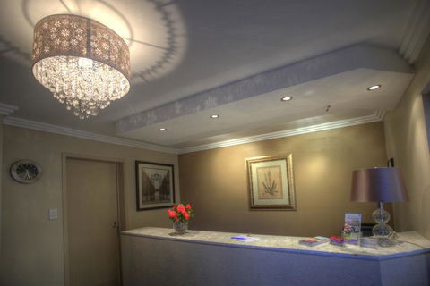 Apple & Grape Motel - Tourism Caloundra 3