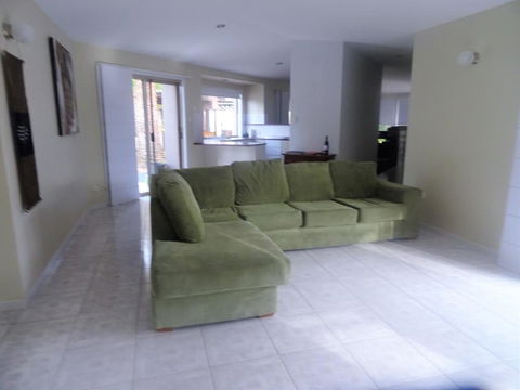 Apurla Hervey Bay - Located At The Point - Tourism Caloundra 1