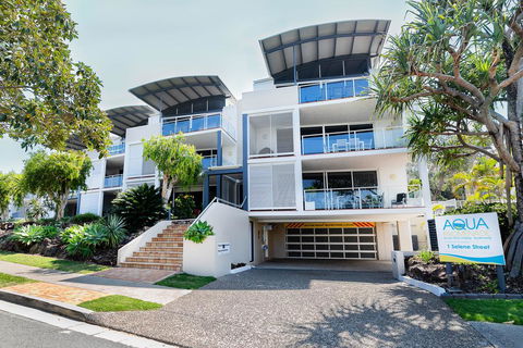 Aqua Promenade Beachfront Holiday Apartments - Tourism Caloundra 0