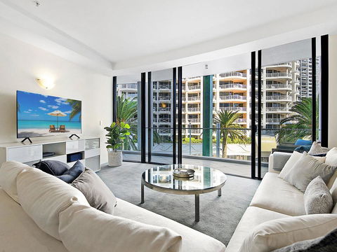 Aria Private 3 Bed In The Heart Of Broadbeach - Tourism Caloundra 0
