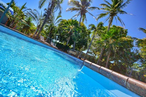 Ash's Holiday Units - Tourism Caloundra 3